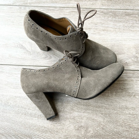 Geox Taupe Suede Leather Fringe Lace Up Western Heeled Bootie - Picture 2 of 13